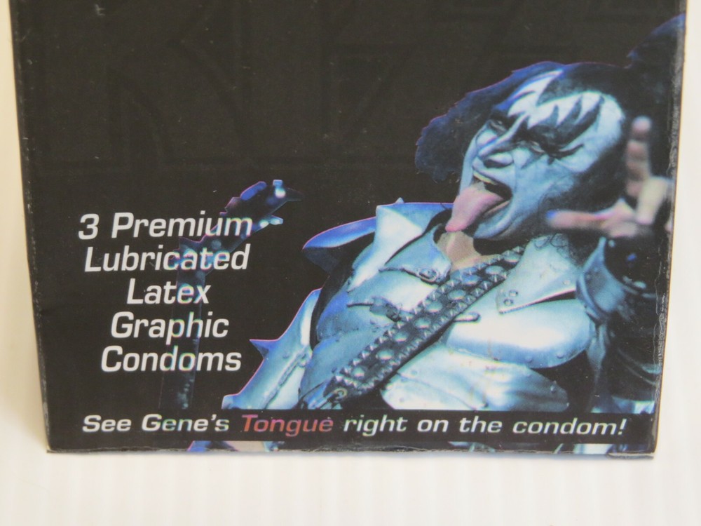 KISS GENE SIMMONS KONDOMS / CONDOMS SEALED 3 PACK RARE VERSION 2010