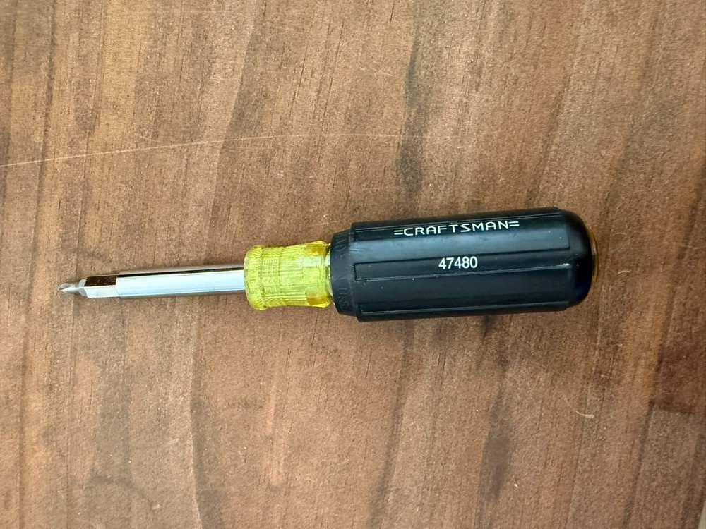 EXCELLENT CONDITION Vintage Craftsman 47480 quick change multi-bit screwdriver