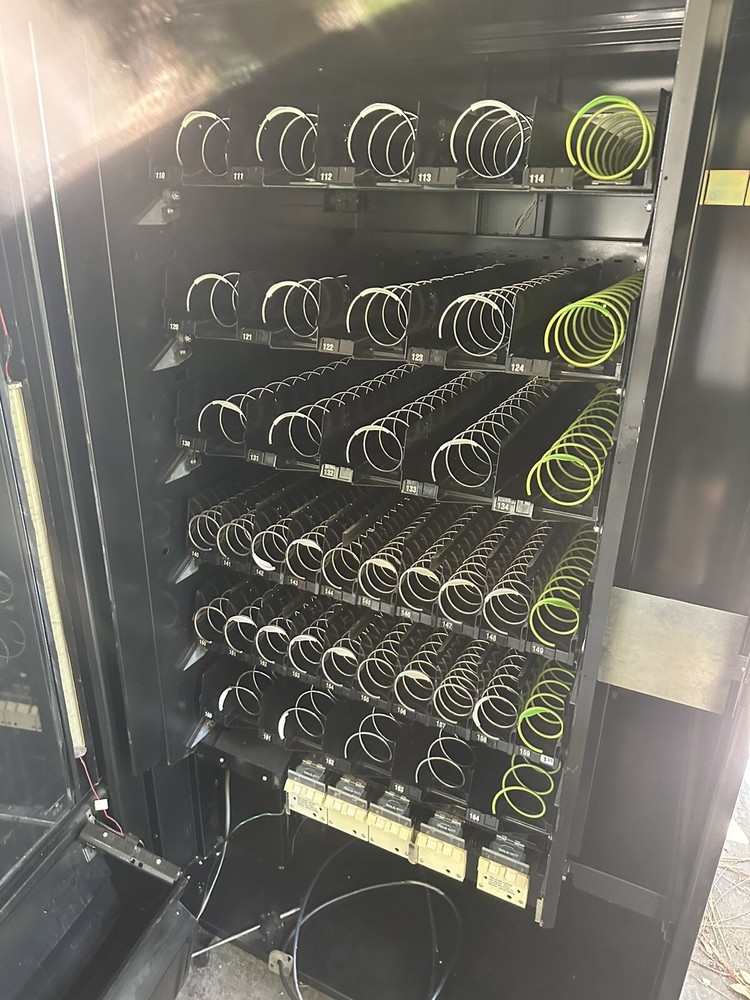 Snack Vending Machine