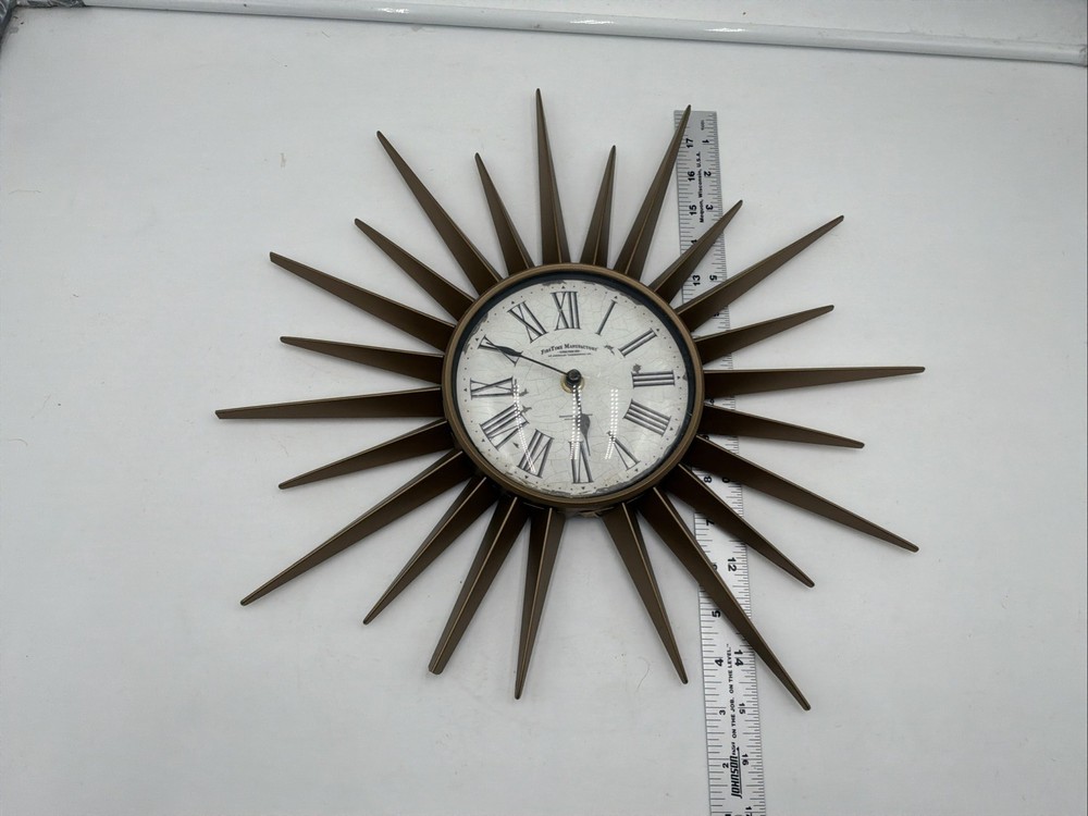 FirsTime Atomic Sunburst Wall Clock MCM Plastic W/Roman Numerals *PLEASE READ*
