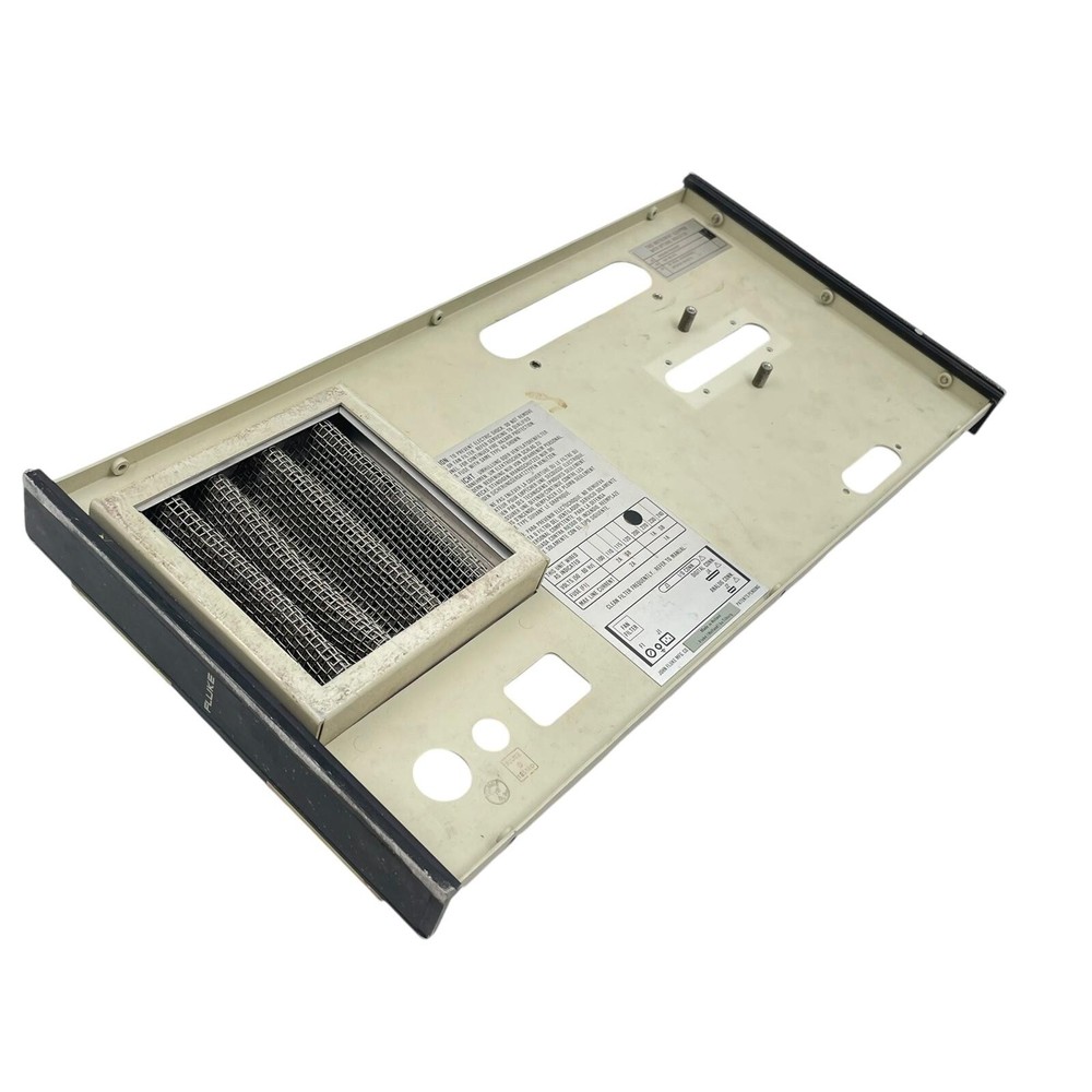 FLUKE 5100B Calibrator Back Panel