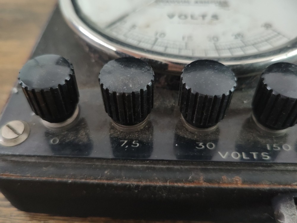 Old Voltmeter/Ammeter CHAUVIN & ARNOUX