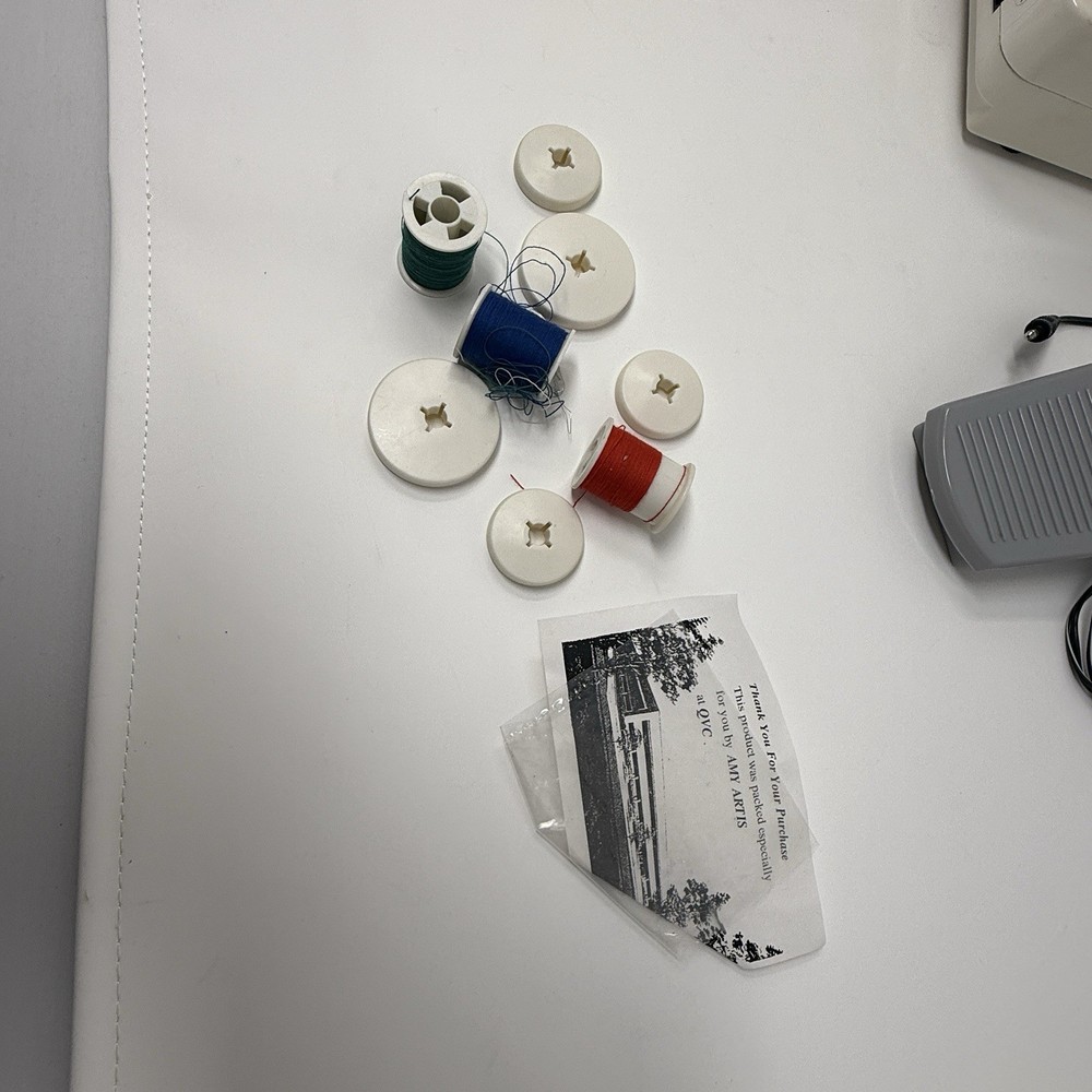 Singer Tiny Serger Electric Overedging Machine - (TS380A)