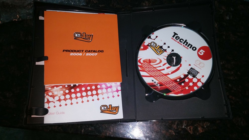 Techno 5 Virtual Music Studio Software by eJay Make Your Own Music! EUC