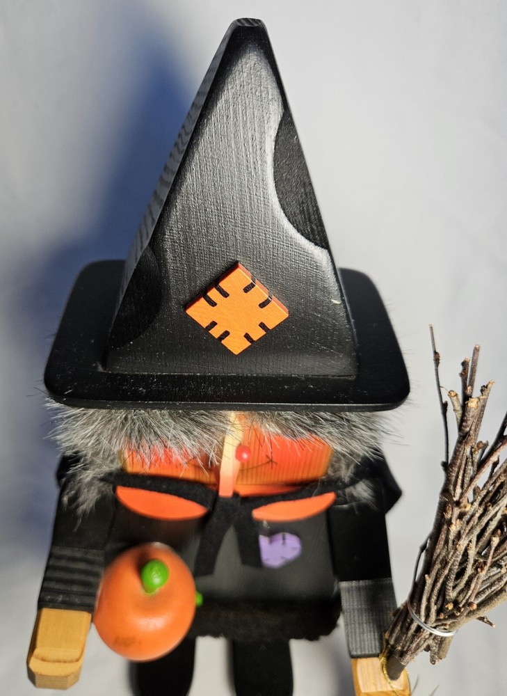 Holzkunst Christian Ulbricht Wicked Witch Nutcracker Germany 12.9"