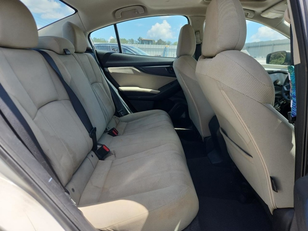 IMPREZA 2017 Glove Box 4743506