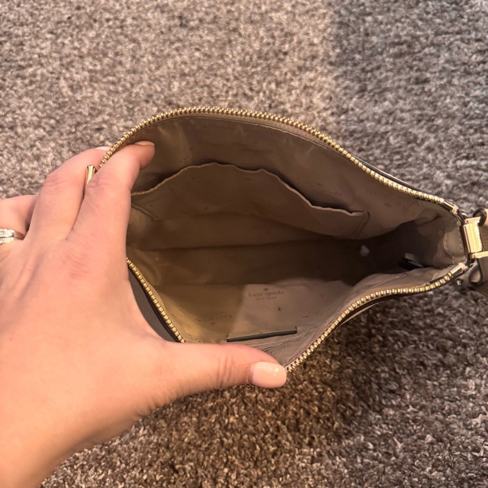 Kate Spade New York Lena Large Swingpack Crossbody in pebbled leather