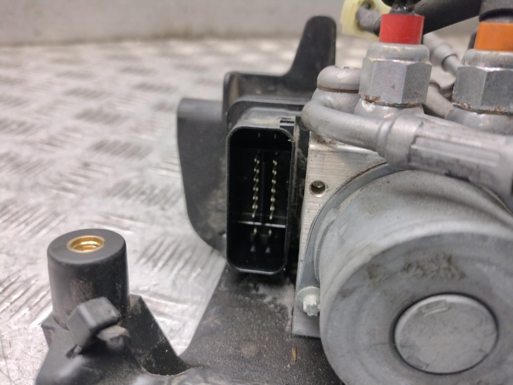 2021 KTM 890 DUKE ABS Pump