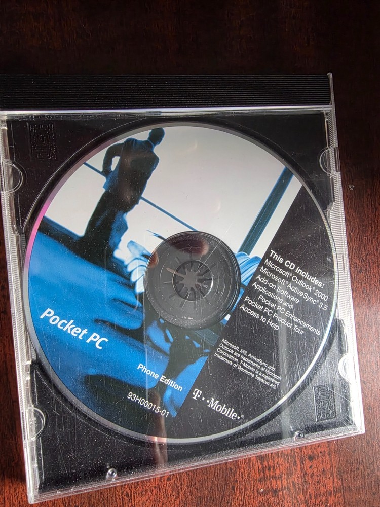 POCKET PC PHONE EDITION OUTLOOK 2000 ACTIVESYNC SOFTWARE CD. FREE SHIPPING