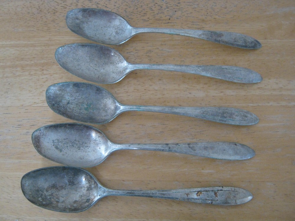 Vintage Community Plate Table Soup or Serving Spoons 5 Pcs Patrician Pattern