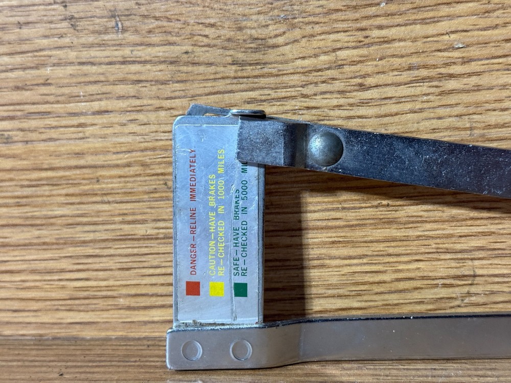Raybestos 3115709 Brake Pad Measuring Tool