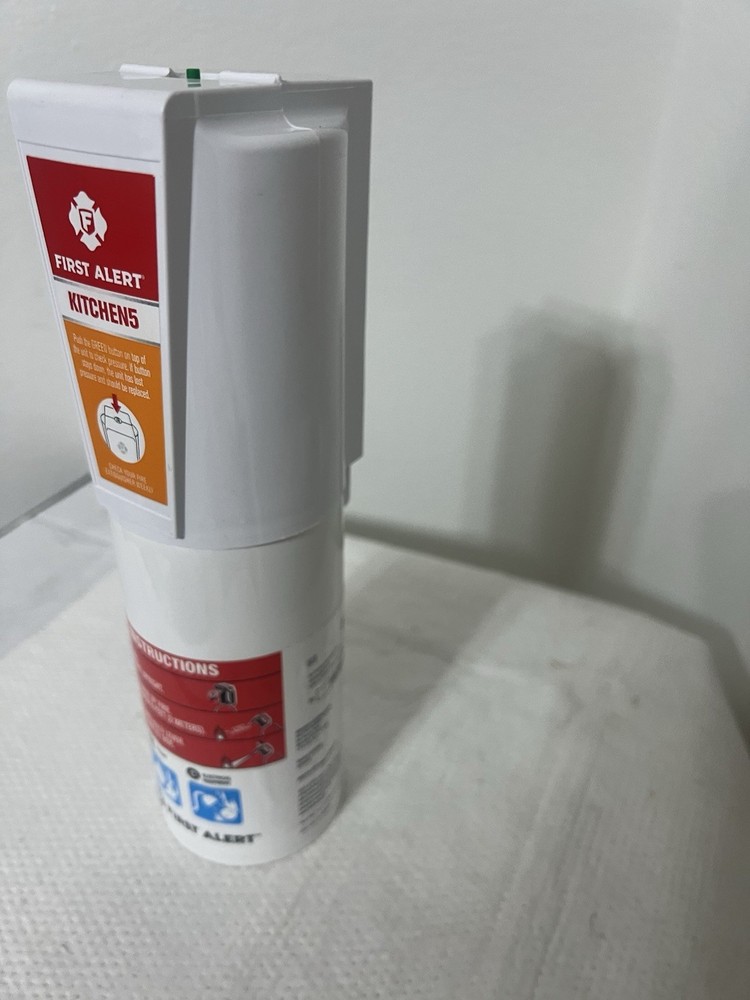 First Alert Kitchen Fire Extinguisher ( 1474144 Kitchen5 )