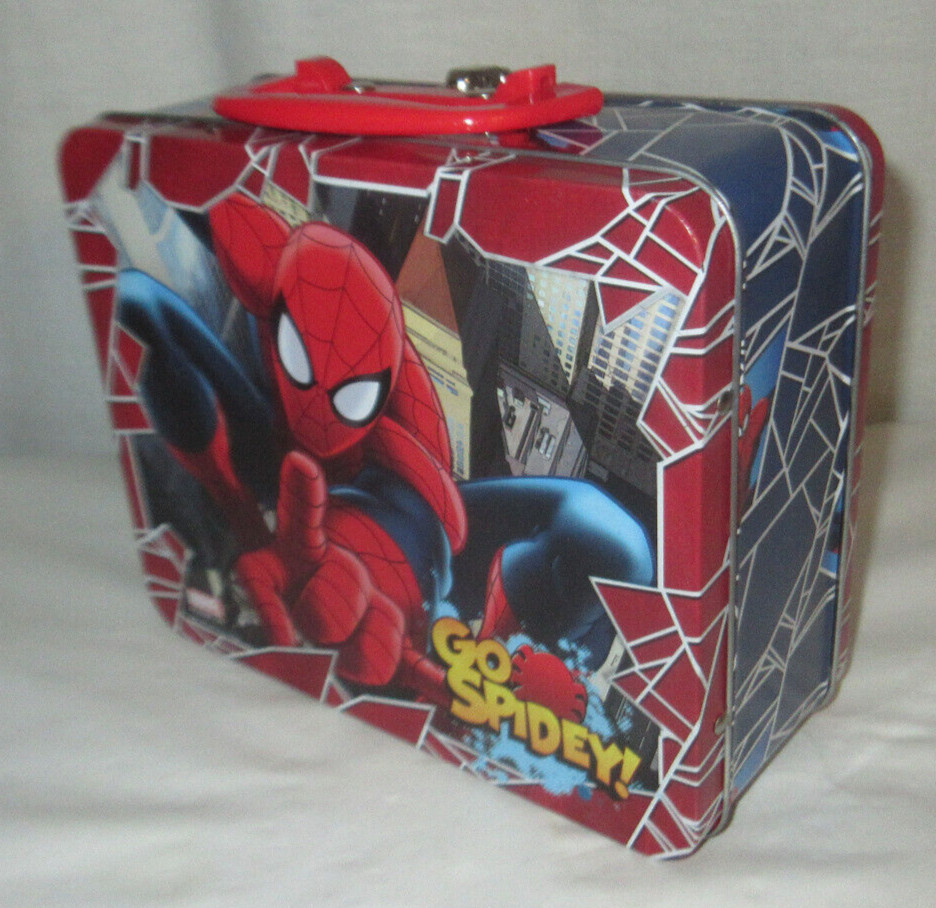 2013 Marvel Spiderman 3D Metal Lunch Box