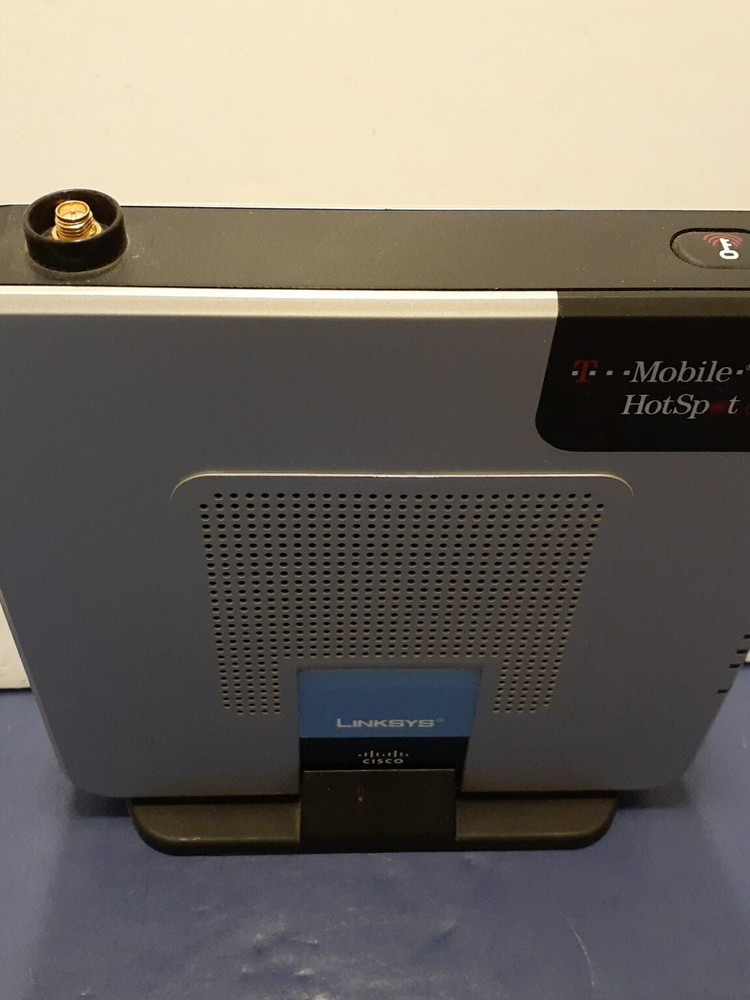 AS IS LinkSys WRTU54G-TM Wireless Router *missing Antenna.*