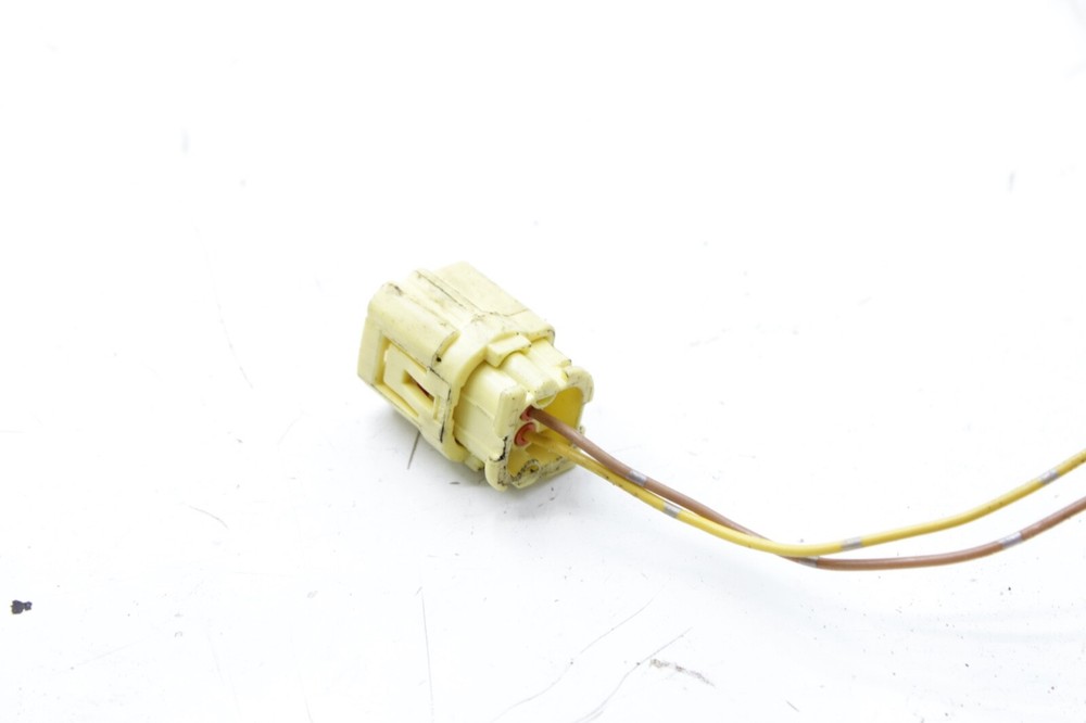 2009-2012 Nissan Frontier connector crash sensor oem e18