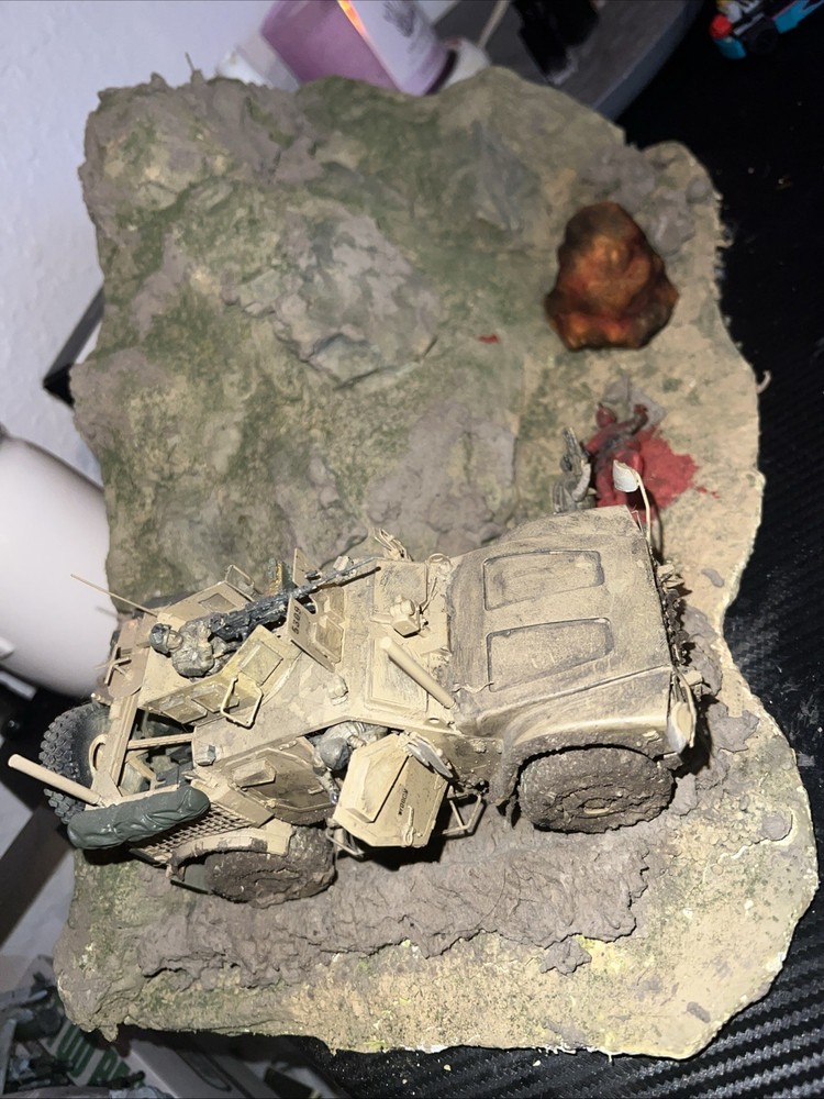 Modern War Model Diorama Professionally Hand Built And Painted