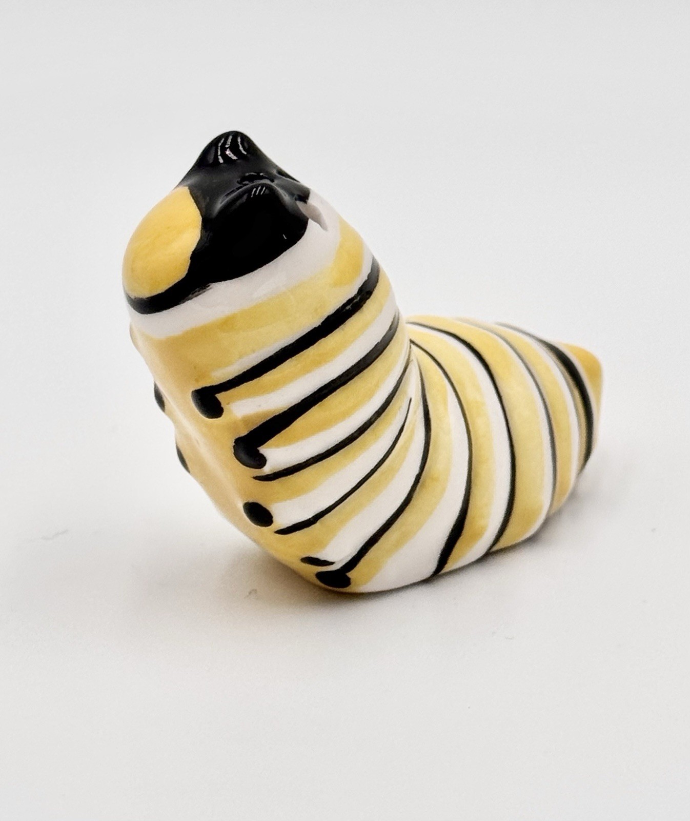 Cracker Barrel Mini Monarch Butterfly And Caterpillar Salt & Pepper Shakers NEW