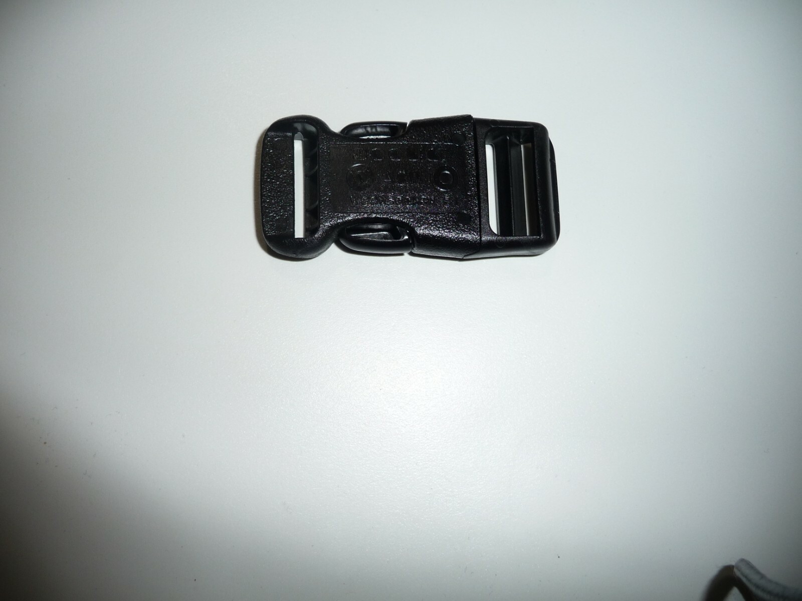 ACW 1 inch X 2.5 inch Black Side Squeeze Plastic Buckle 5 PER pack CSR.1.0