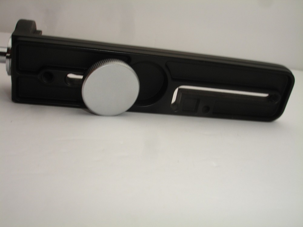 Nikon SK-4 Speedlight Flash Bracket for SB-11