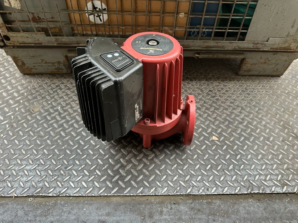 Wilo UPE 50-120/F circulator pump