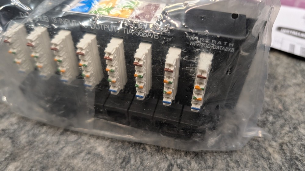 Wirepath Data Patch Module WP-MOD-DATA8x8, 110 punchdown to RJ45 Jack Connection