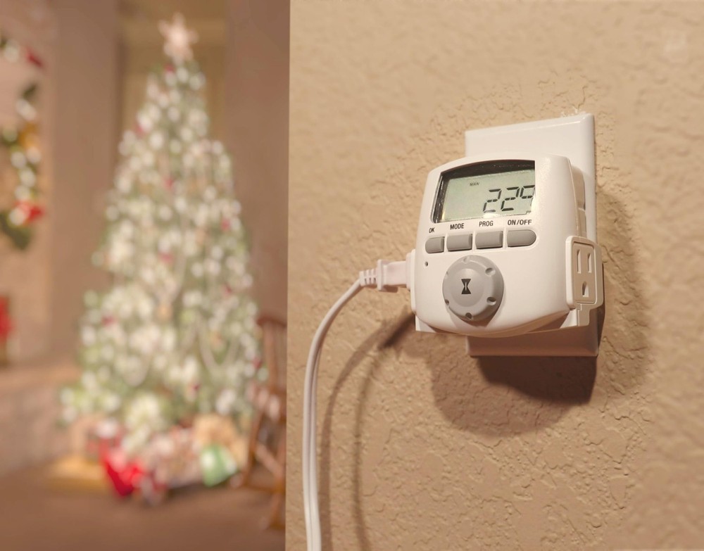 DT620 Heavy Duty Indoor Digital Plugin Timer 7Day Programmable For Lights