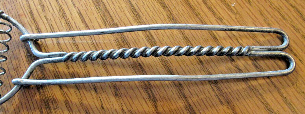 WIRE STRAINER Twisted Metal, APPROXIMATE AGE 1920 PRIMITIVE