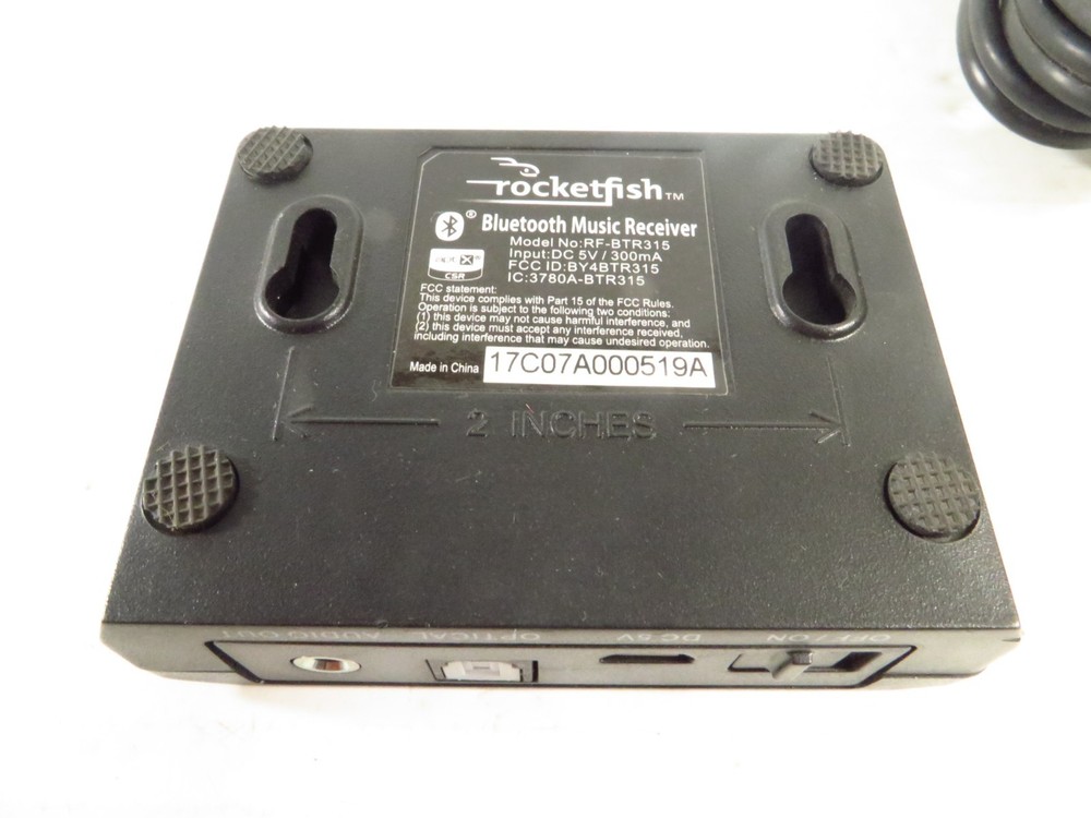 Rocketfish RF-BTR315 Bluetooth Audio Receiver w/ Power Adapter