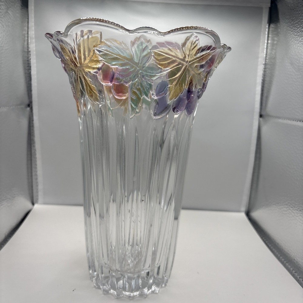 Savoir Vivre Cornucopia Crystal Vase. 4A