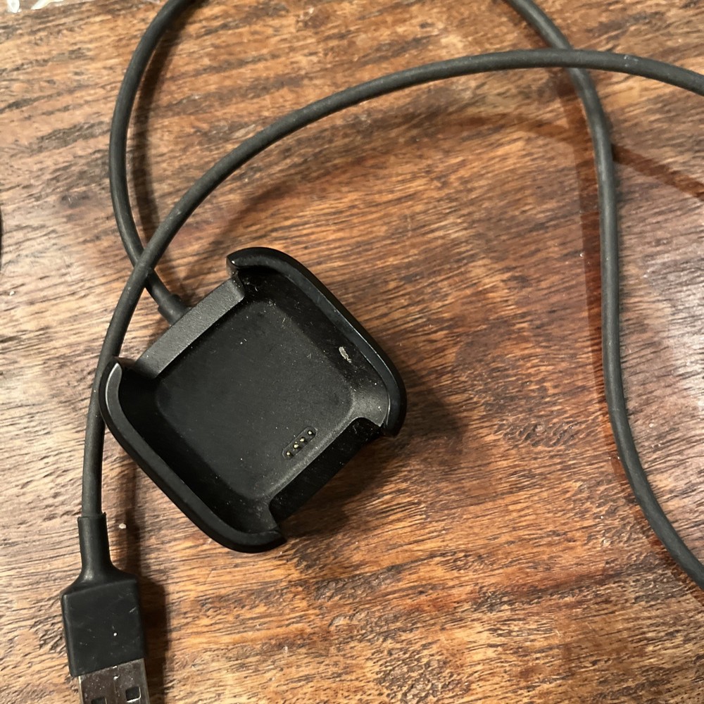 BUNDLE..Fitbit Flex Original tracker, OEM Bands , chargers