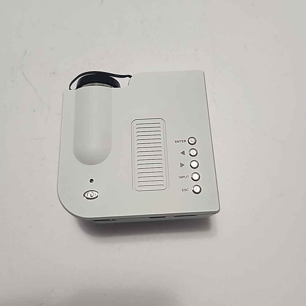 LED Entertainment Projector LCD Image System Projects Up To 60" (Portable Mini)