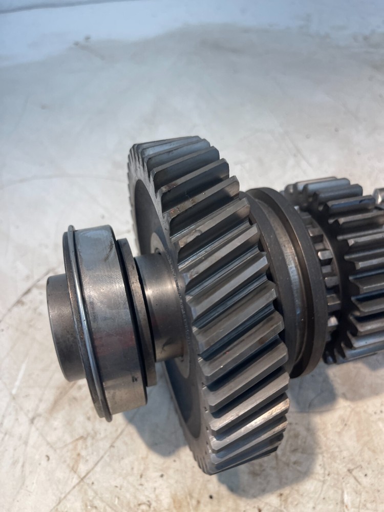 Case 1175 Tractor Transmission Countershaft w/ Gears
