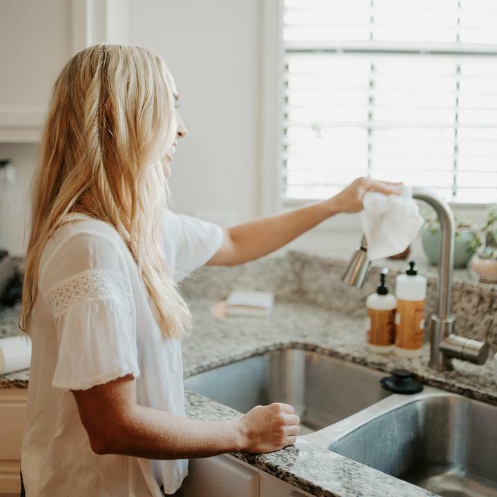 BAMBOOEE FLAT PACK REUSABLE TOWEL (Case - 4 PACK / 50 CT.)