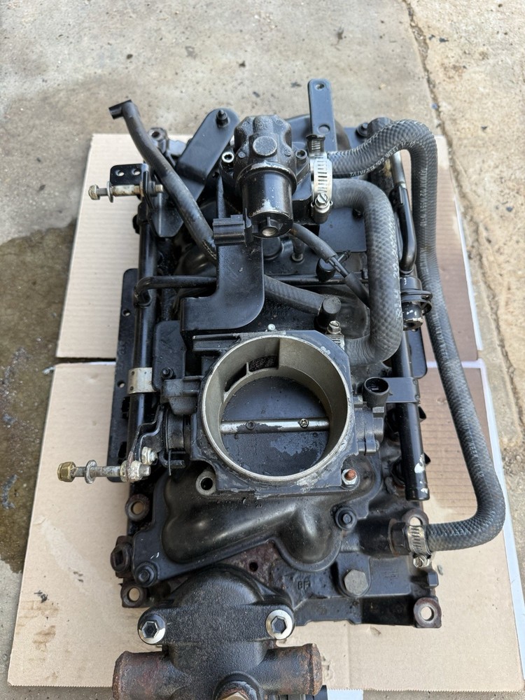 2004 Mercruiser 5.7 MPI intake manifold