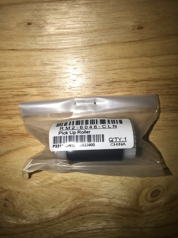 HP PICK UP ROLLER RM2-6046-CLN