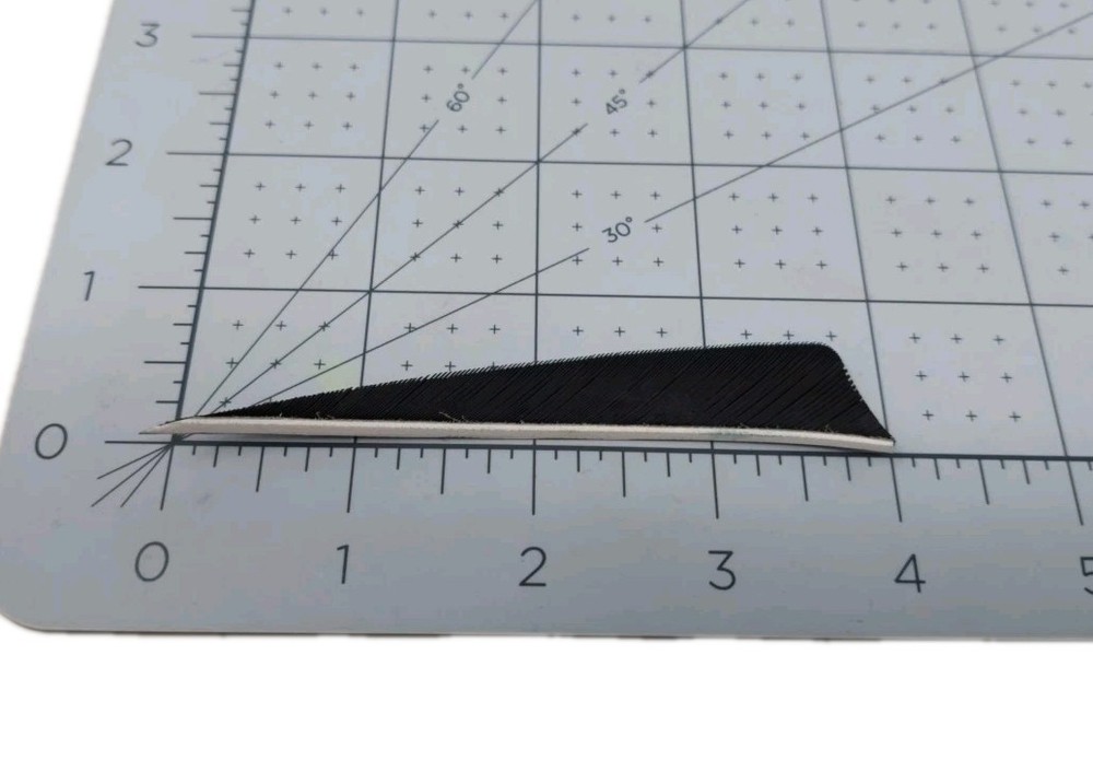 100 Pack Bullseye Archery Feathers 4" Right Wing: Shield Solid PSE Black