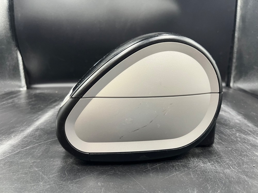 DYMO LabelWriter 5XL Label Printer Bundle Prints Extra-Wide Shipping Labels