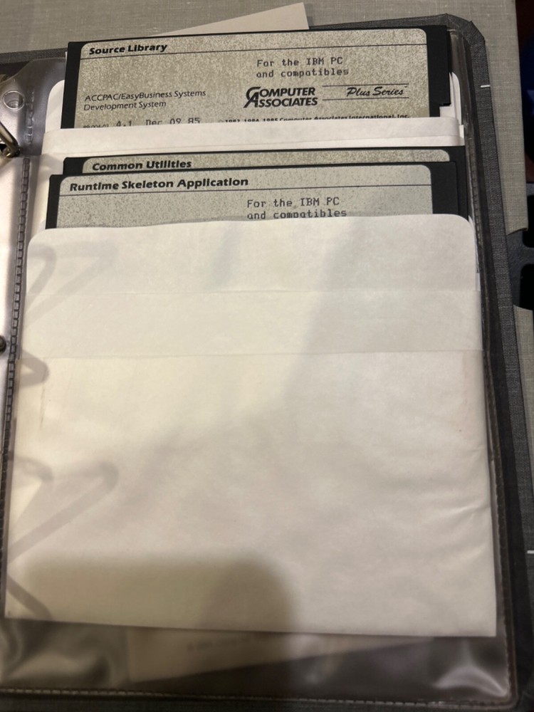 RARE BRAND NEW CA Accpac Development System. Plus Series. Never Used. Disks.