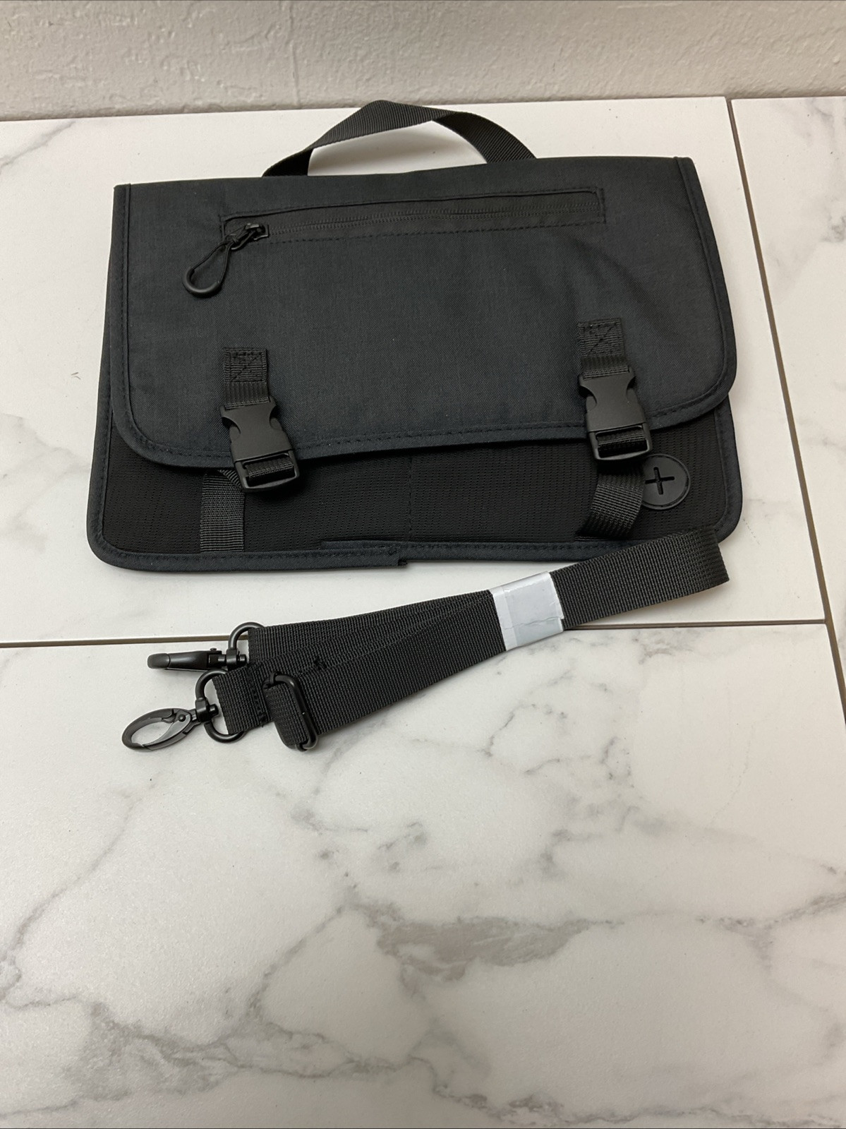 Airplane Seatback Pocket Organizer – Clean & Convenient Storage Space