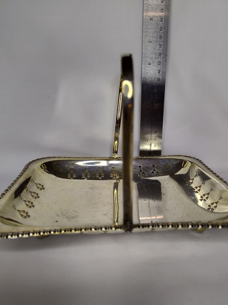 Cheltenham EPNS Pierced Brides Basket, Vintage Silver plate, English