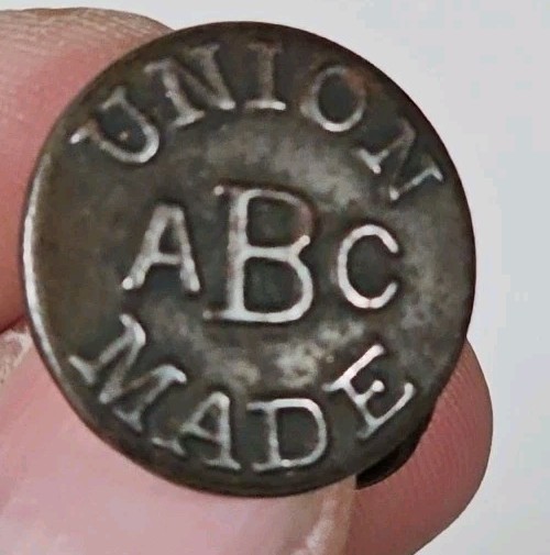 Bb Iron UNION aBc MADE Antique Wobble Shank Overall BUTTON Medium