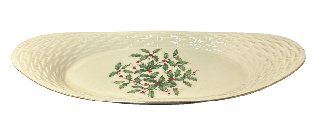 Lenox Holiday Basketweave Oval Serving 13.5" Bread Tray - EUC