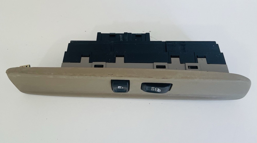 02-05 GMC Envoy Passenger Window Lock Control Panel OEM