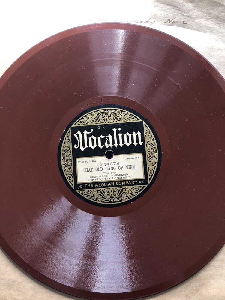 victrola record player antique