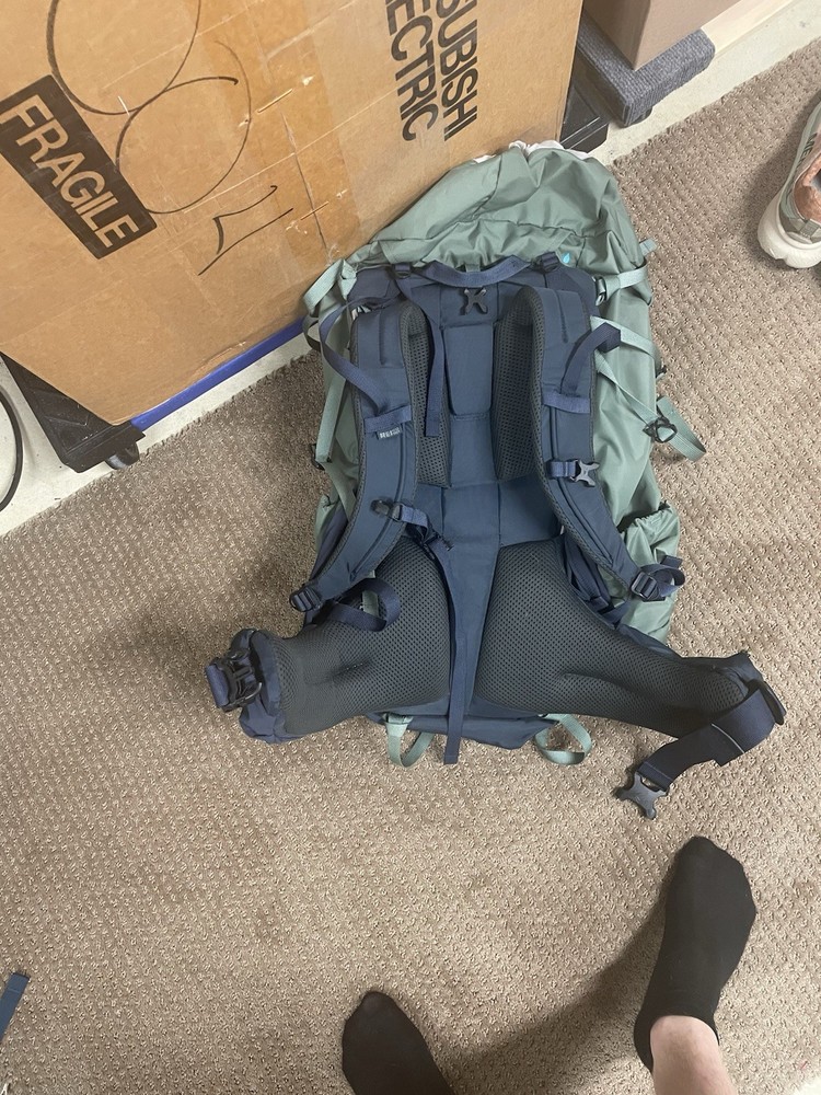 Rei Traverse 60