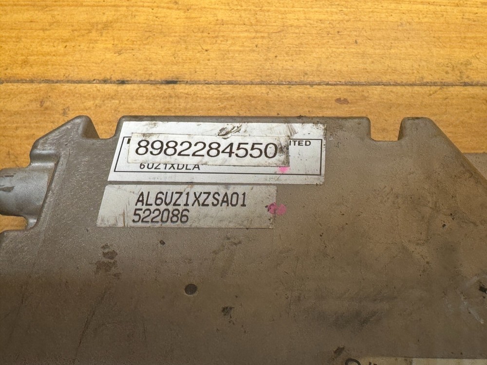 Isuzu ECM ECU 8982284550 OEM Engine Control Module Diesel Computer Unit 6UZ1