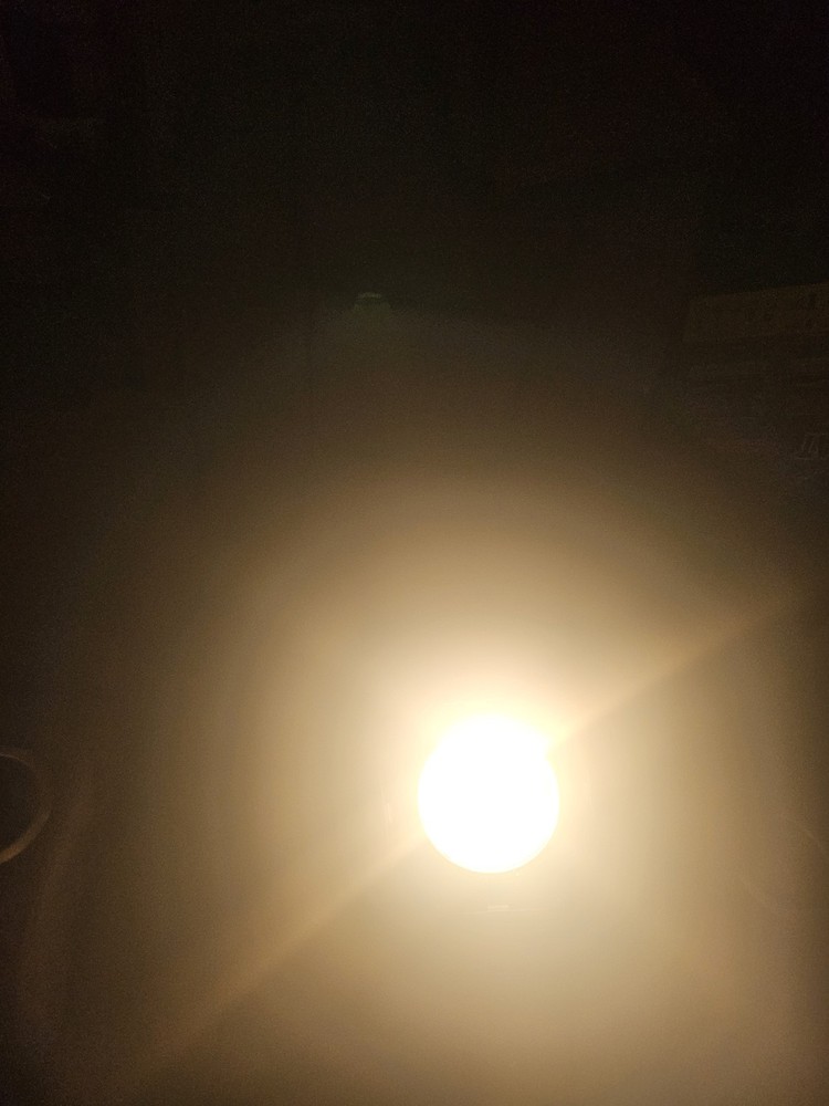 Continuous Studio Flood/Fill "Redhead" Light, Unknown Wattage