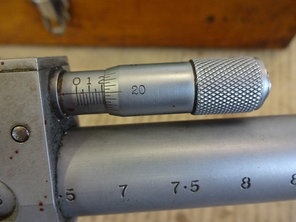 Height gauge Microball 12"