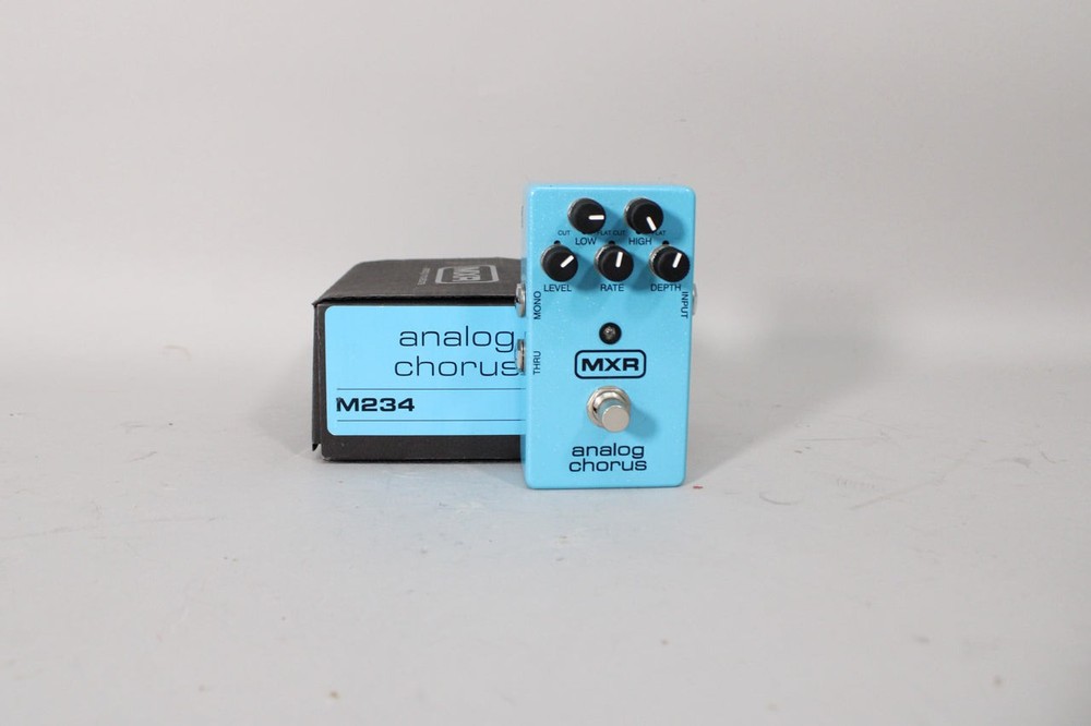 MXR Analog Chorus M234