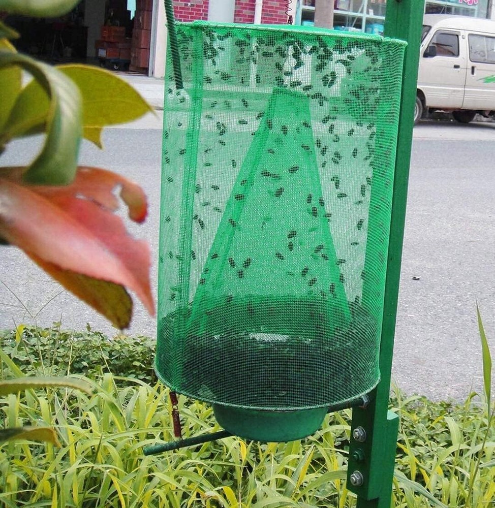 The Ranch Fly Trap Reusable Fly Catcher Killer Cage Net Trap Pest Bug Catch